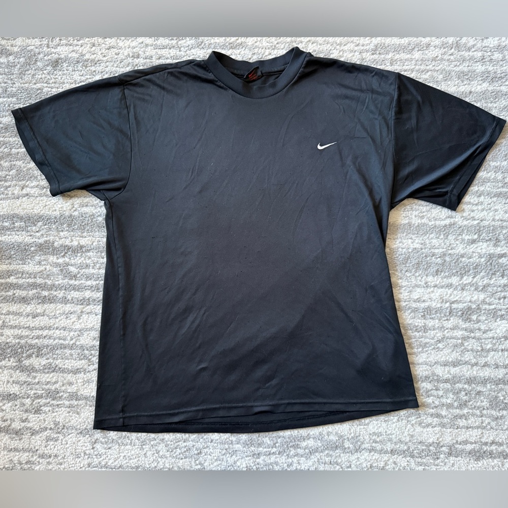 Nike shirt embroidered swoosh